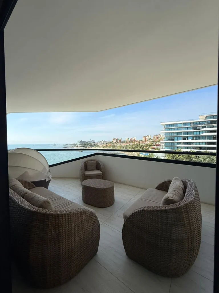 Narval Sur Oceanfront